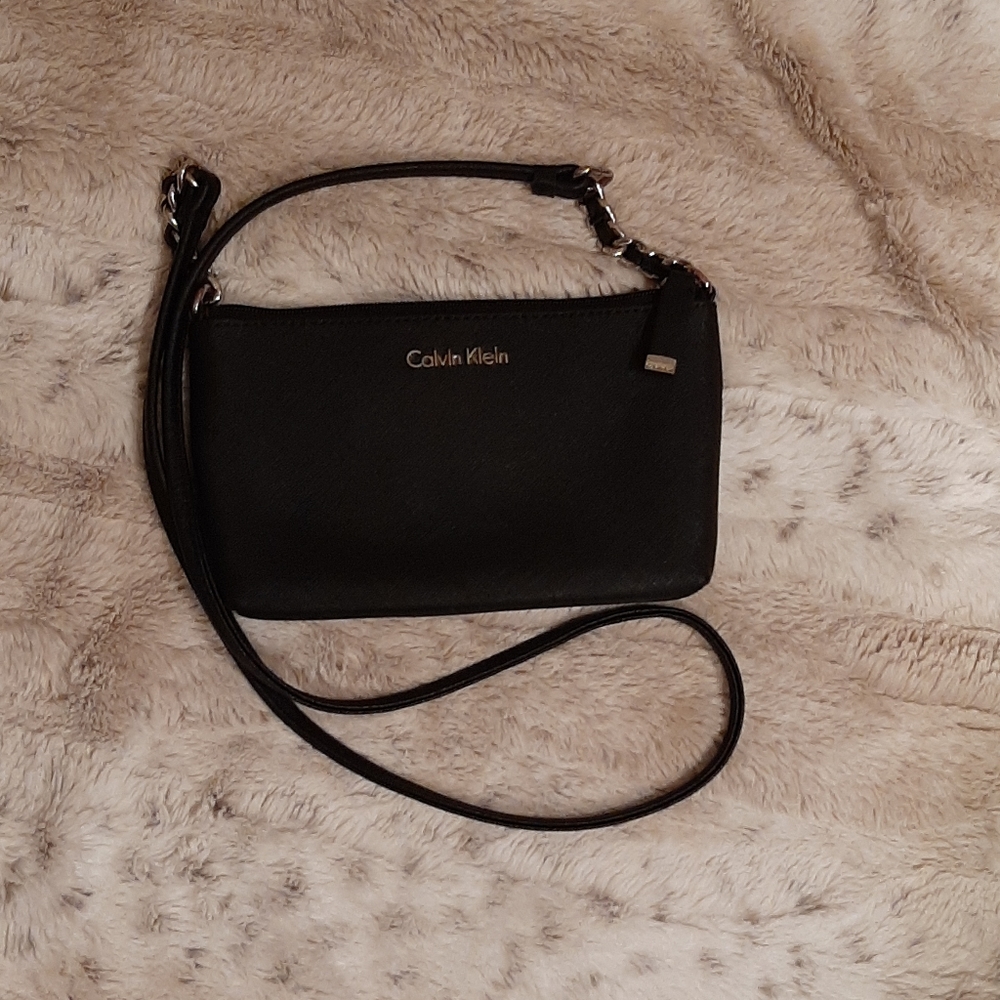 COPY - Calvin Klein small shoulder purse